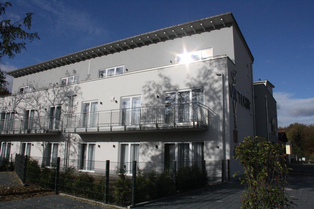 Victoria Living Hotel Jockgrim Екстериор снимка