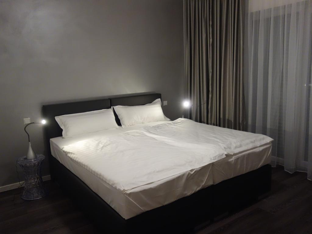 Victoria Living Hotel Jockgrim Екстериор снимка
