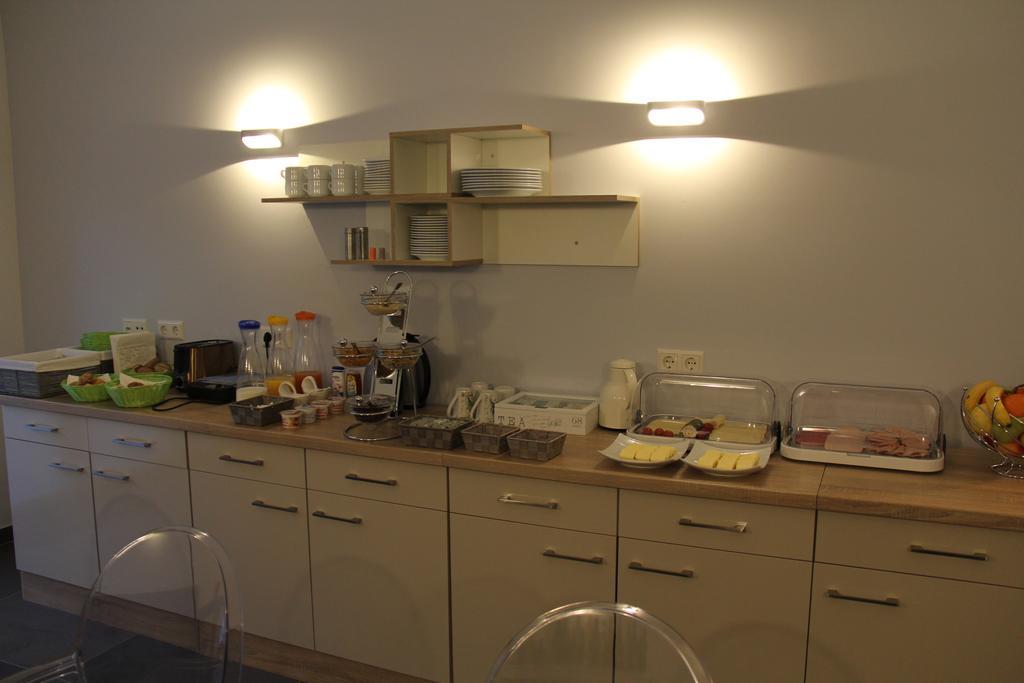 Victoria Living Hotel Jockgrim Екстериор снимка