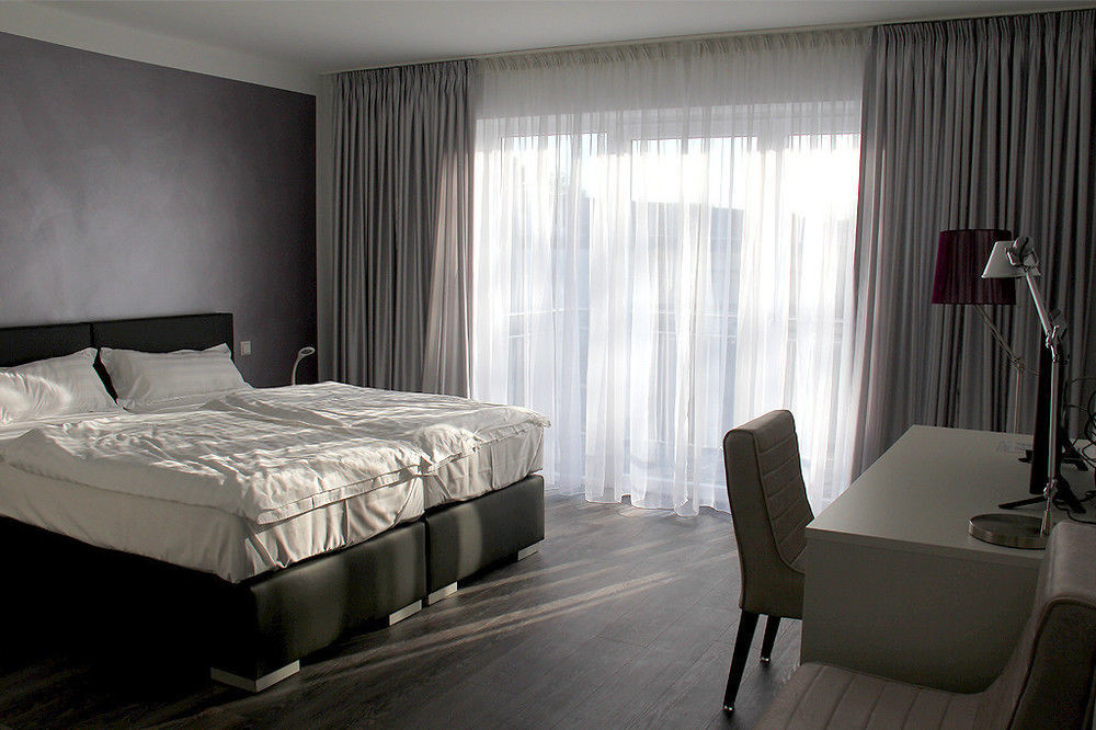Victoria Living Hotel Jockgrim Екстериор снимка